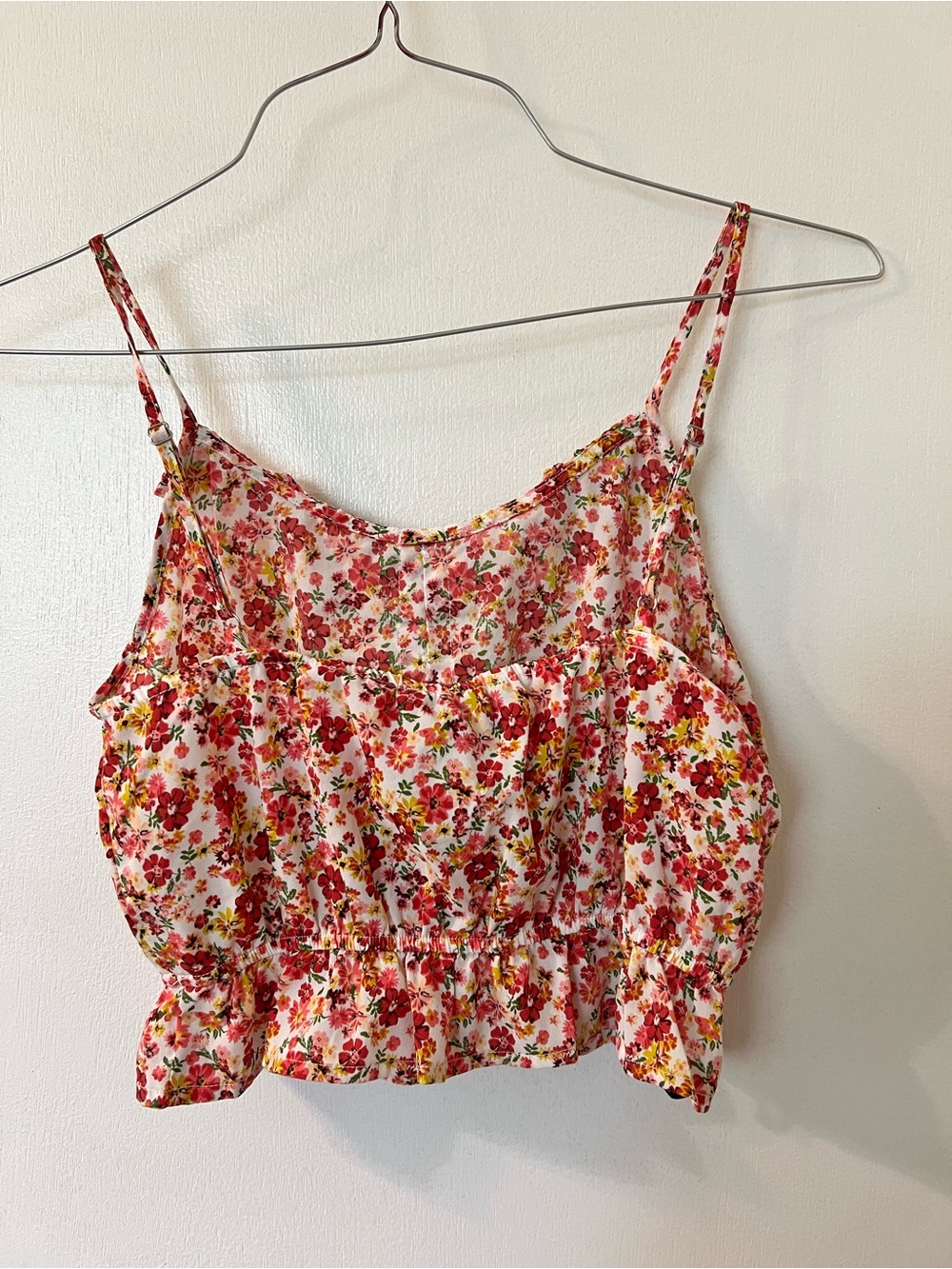 Red Multi Floral Ruffle Button-Front Cami - Picture 2 of 4